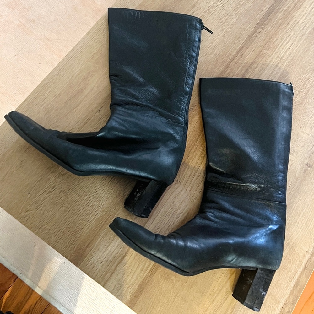 STUART WEITZMAN Calf High Leather Block Heeled Boots in Black - Size 7.5 Medium